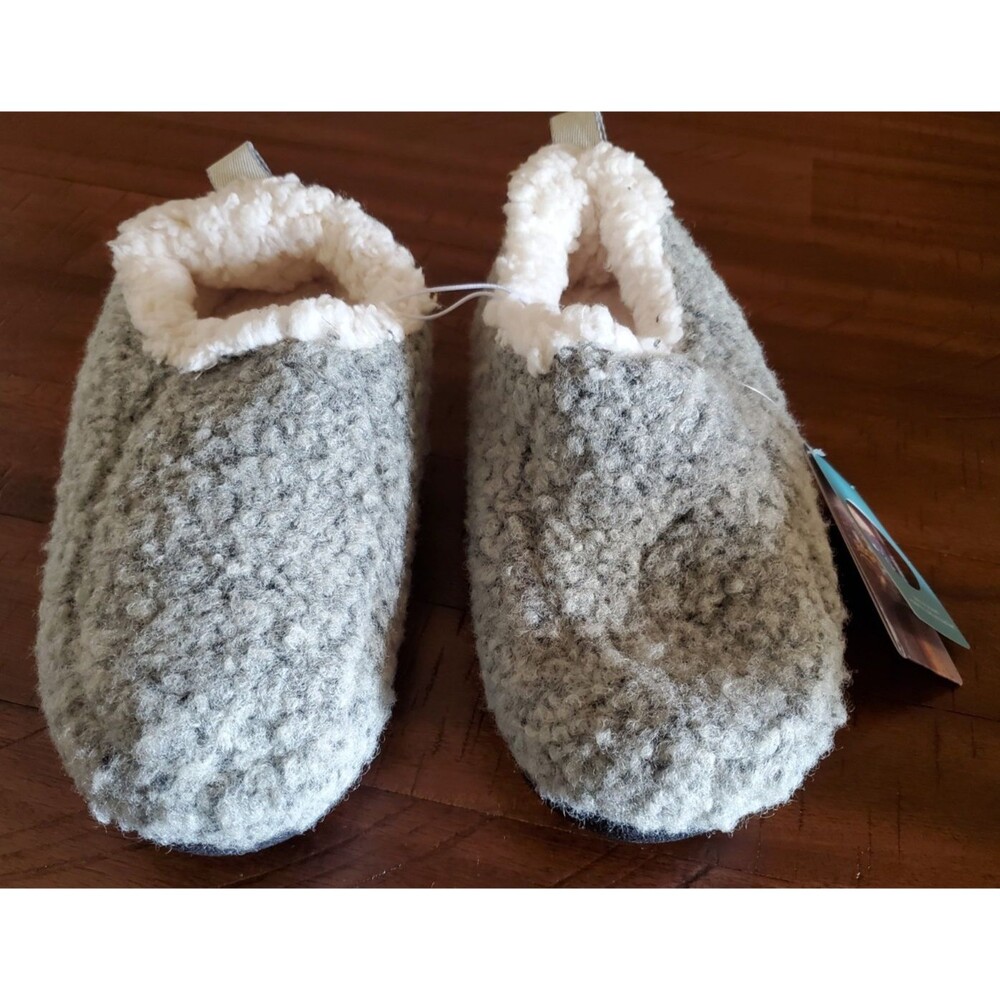 NWT RockDove Women's Indoor/Outdoor Sherpa Memory Foam Slippers - Size XS 5-6